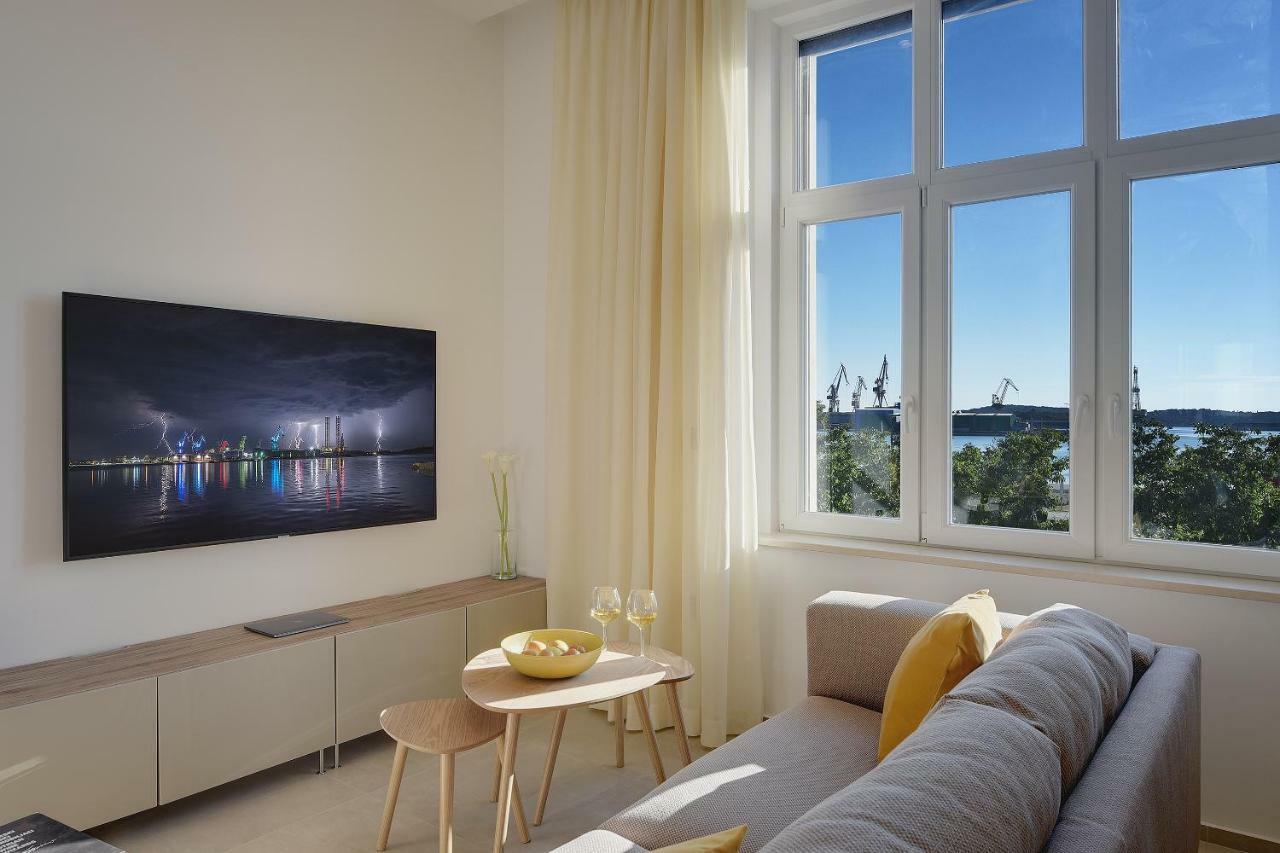 Lifestyle Apartments Pula Bagian luar foto