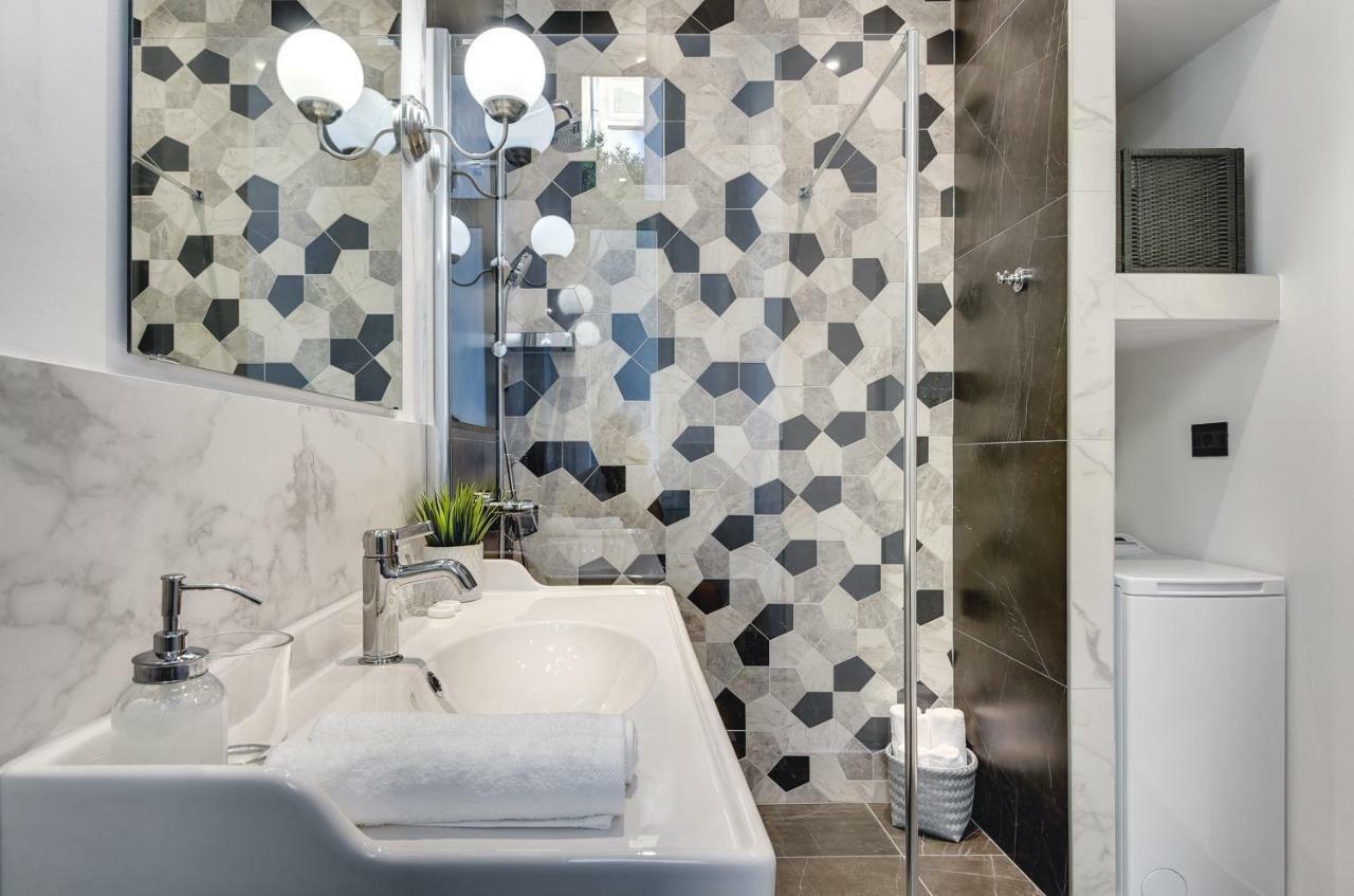 Lifestyle Apartments Pula Bagian luar foto